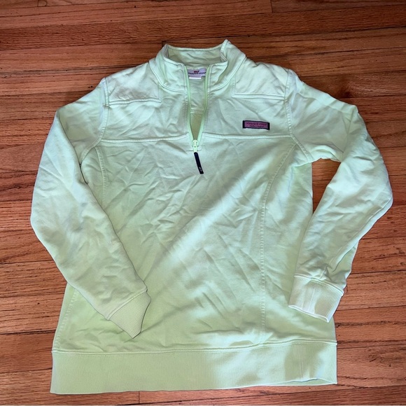 7 Lime Green vineyard vines 1/4 zip - Picture 1 of 6